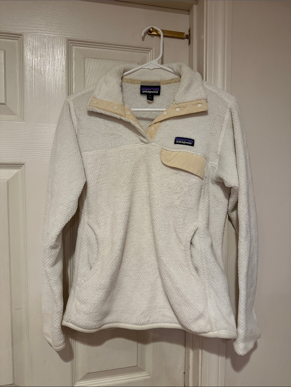 Patagonia Cream Sherpa Snap Pullover